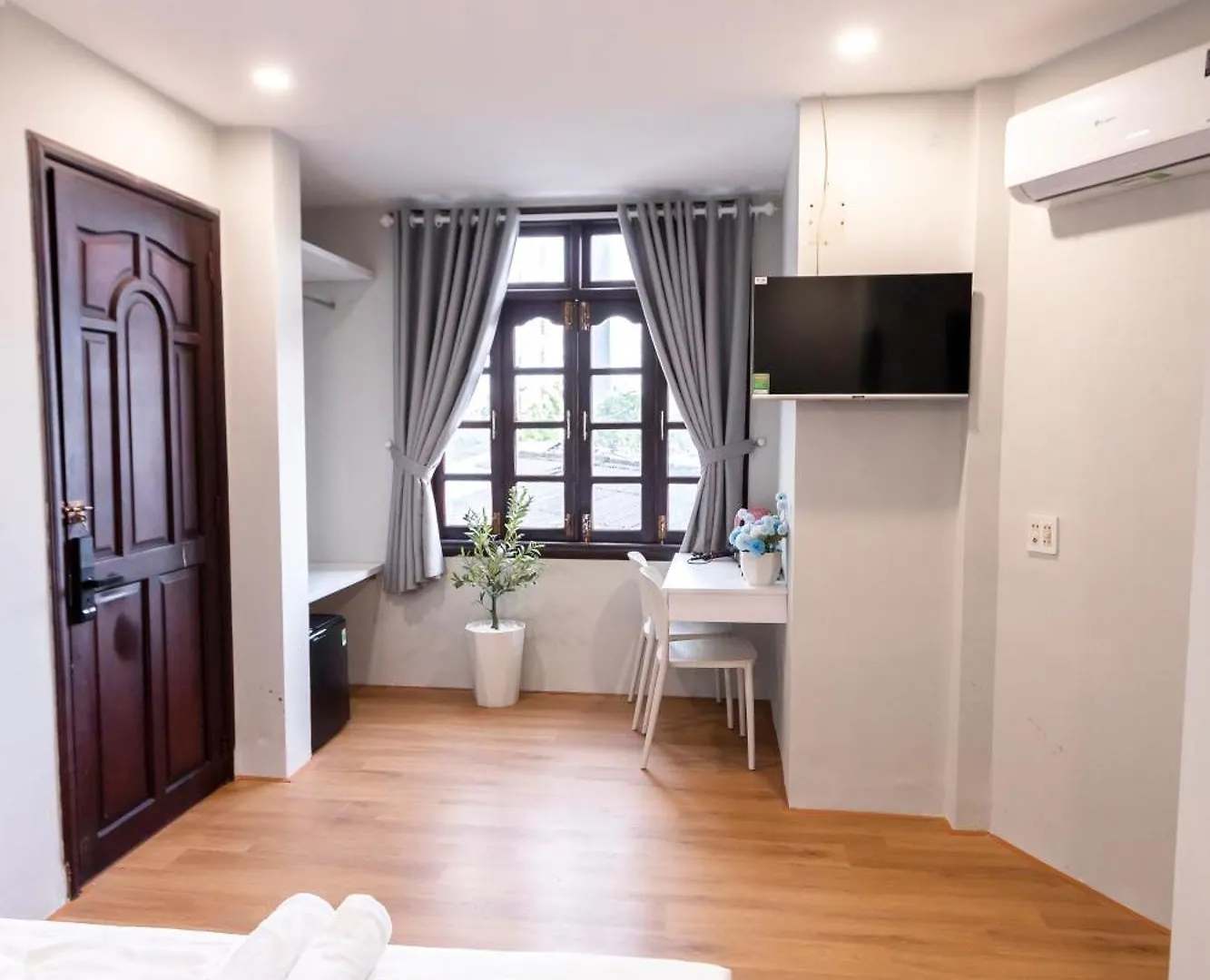 Cosmos Hotel Nha Trang By Ht