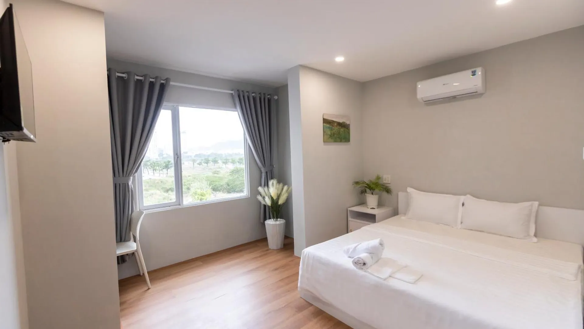 Cosmos Hotel Nha Trang By Ht