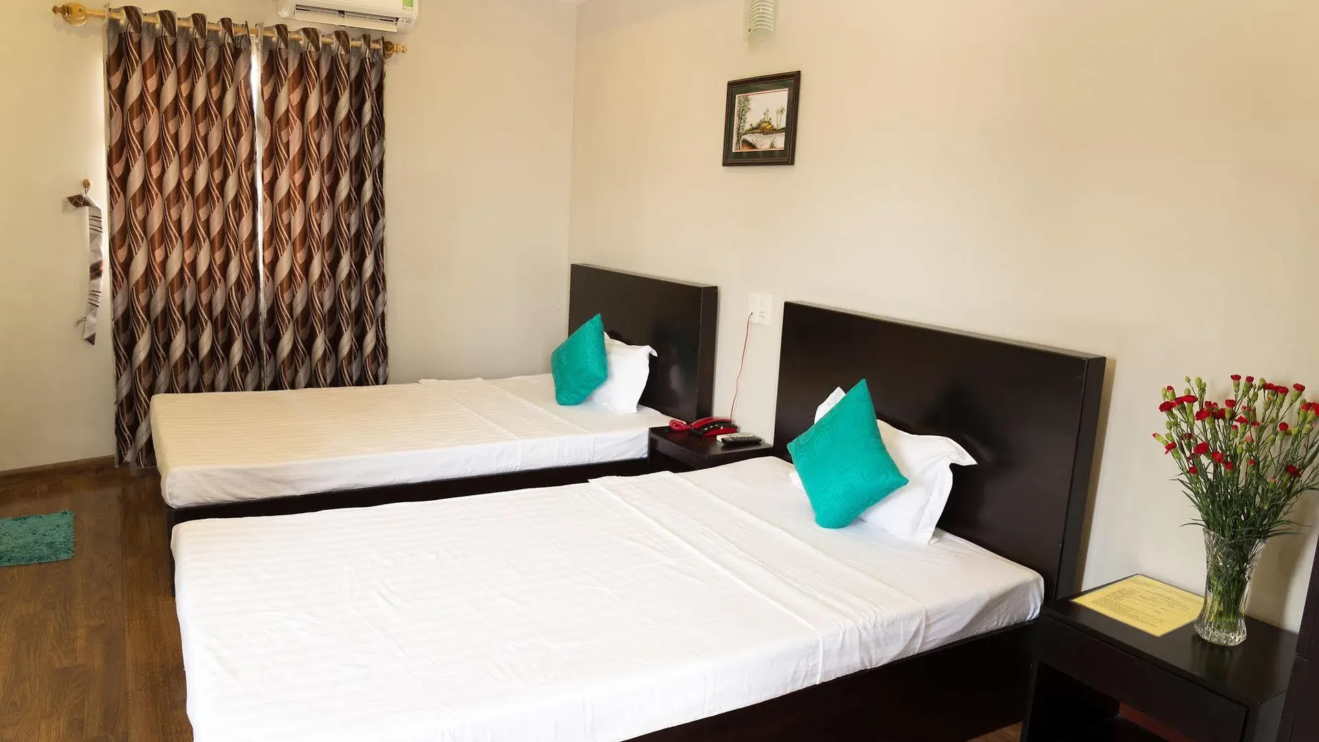 Cosmos Hotel Nha Trang By Ht