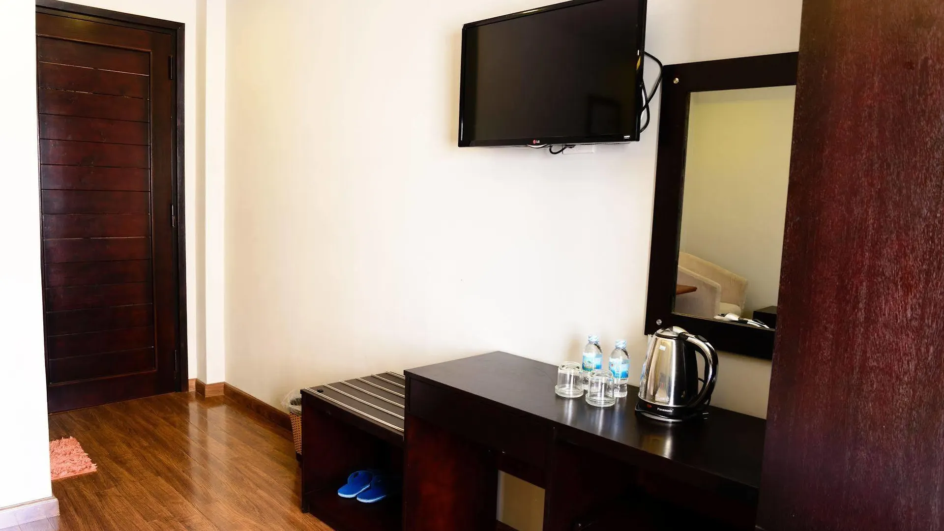 Cosmos Hotel Nha Trang By Ht