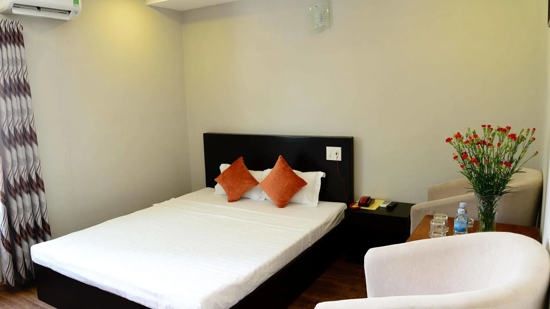 Cosmos Hotel Nha Trang By Ht