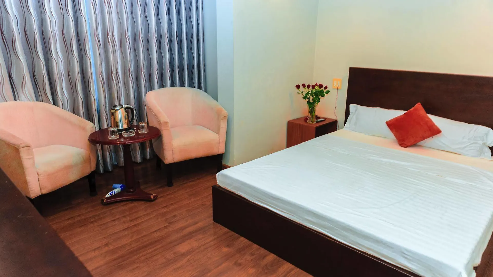 Cosmos Hotel Nha Trang By Ht