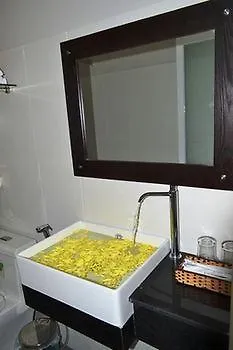 Cosmos Hotel Nha Trang By Ht